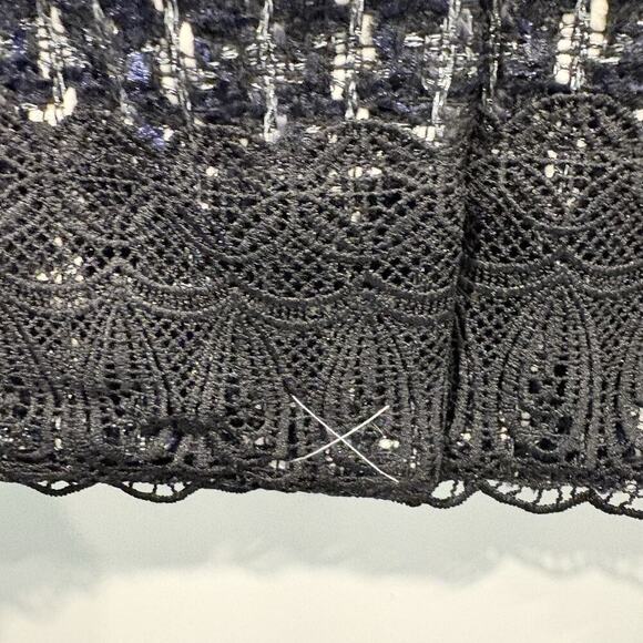 NWT Ann Taylor Black Tweed Pencil Skirt Lace Accent Hem Womens Size 4 (1006) - Picture 3 of 5